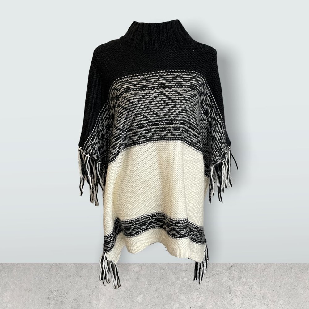 uff Hewn knit cover up shawl style top size s/m.